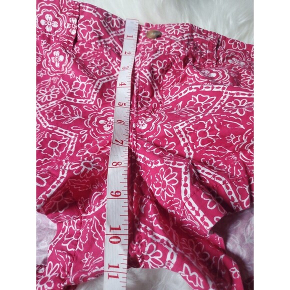 Old Navy Pink floral chino shorts Size 4 - Picture 9 of 10